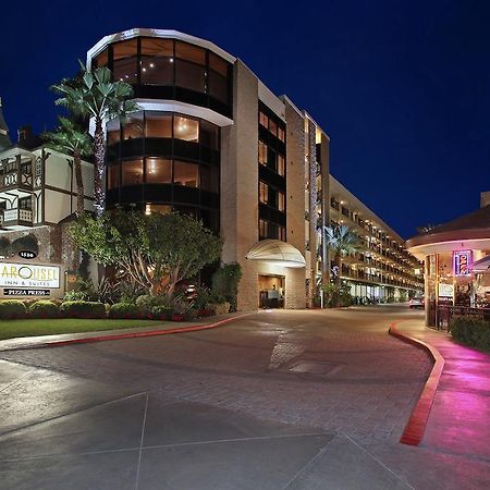 Carousel Inn And Suites Anaheim Esterno foto